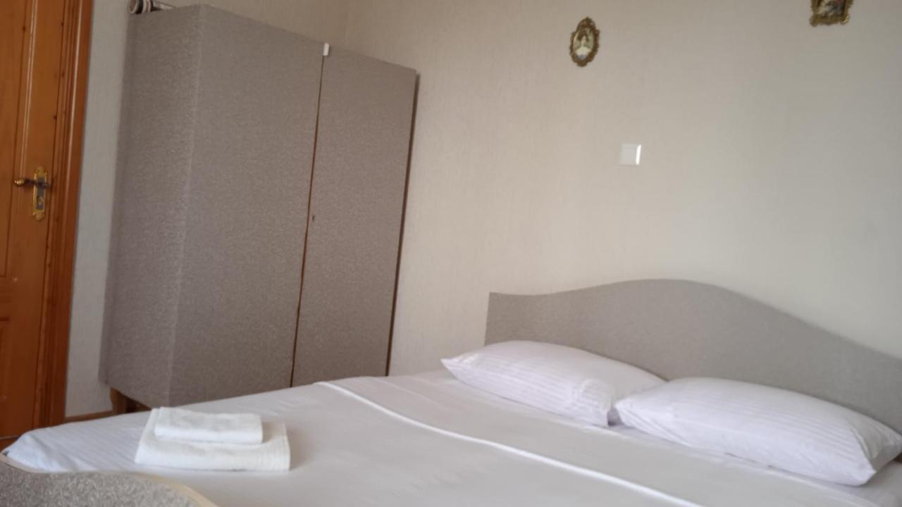 Sataplia District Hotell Kutaisi Eksteriør bilde
