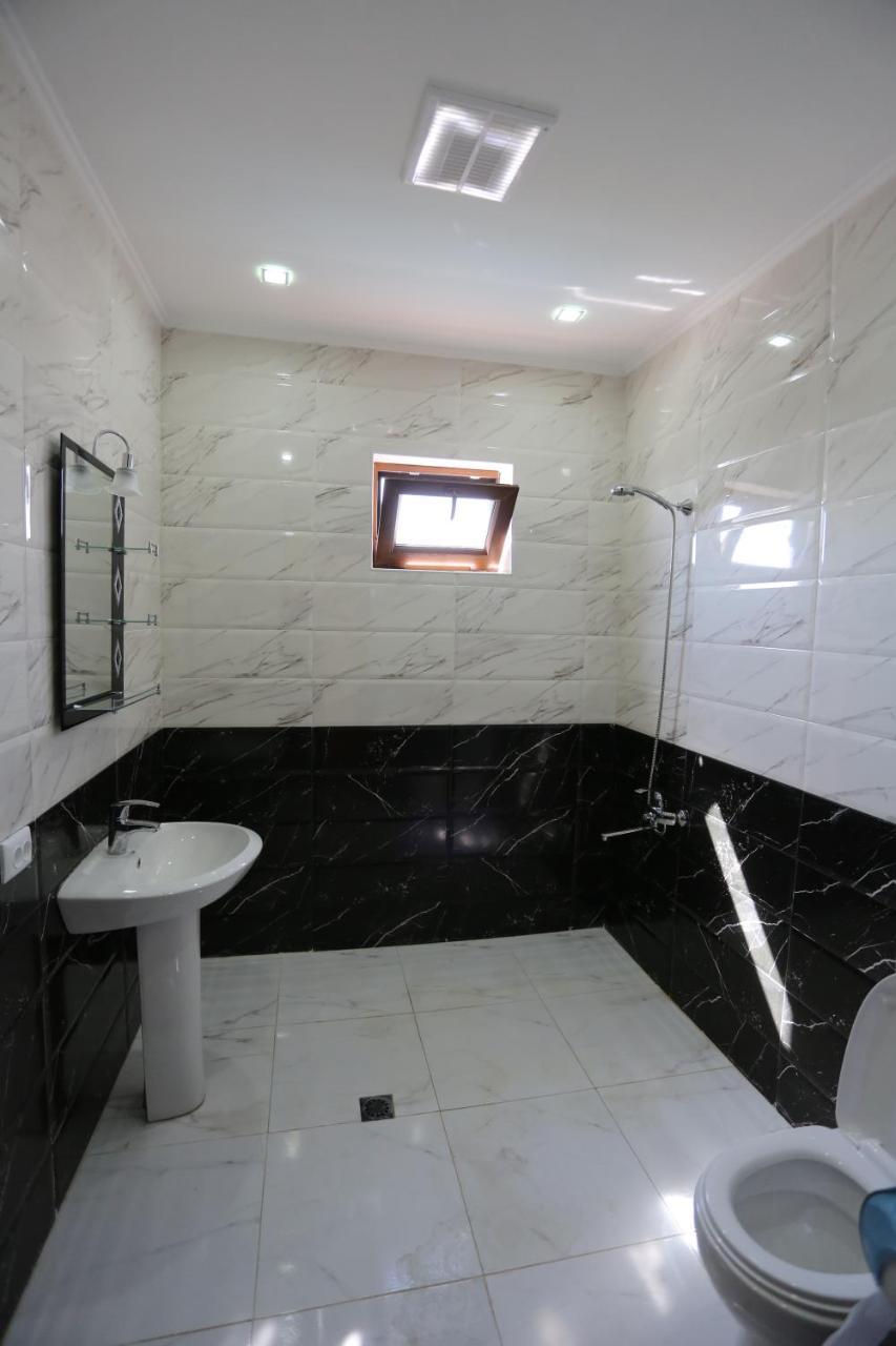 Sataplia District Hotell Kutaisi Eksteriør bilde